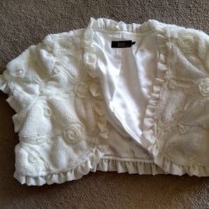 white faux fur shawl with rose decor